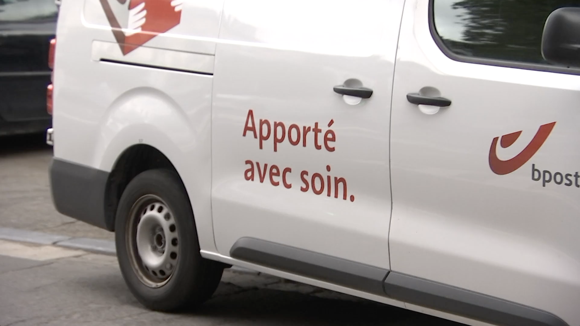 Plusieurs centres de distribution bpost en grève contre la réorganisation des tournées
