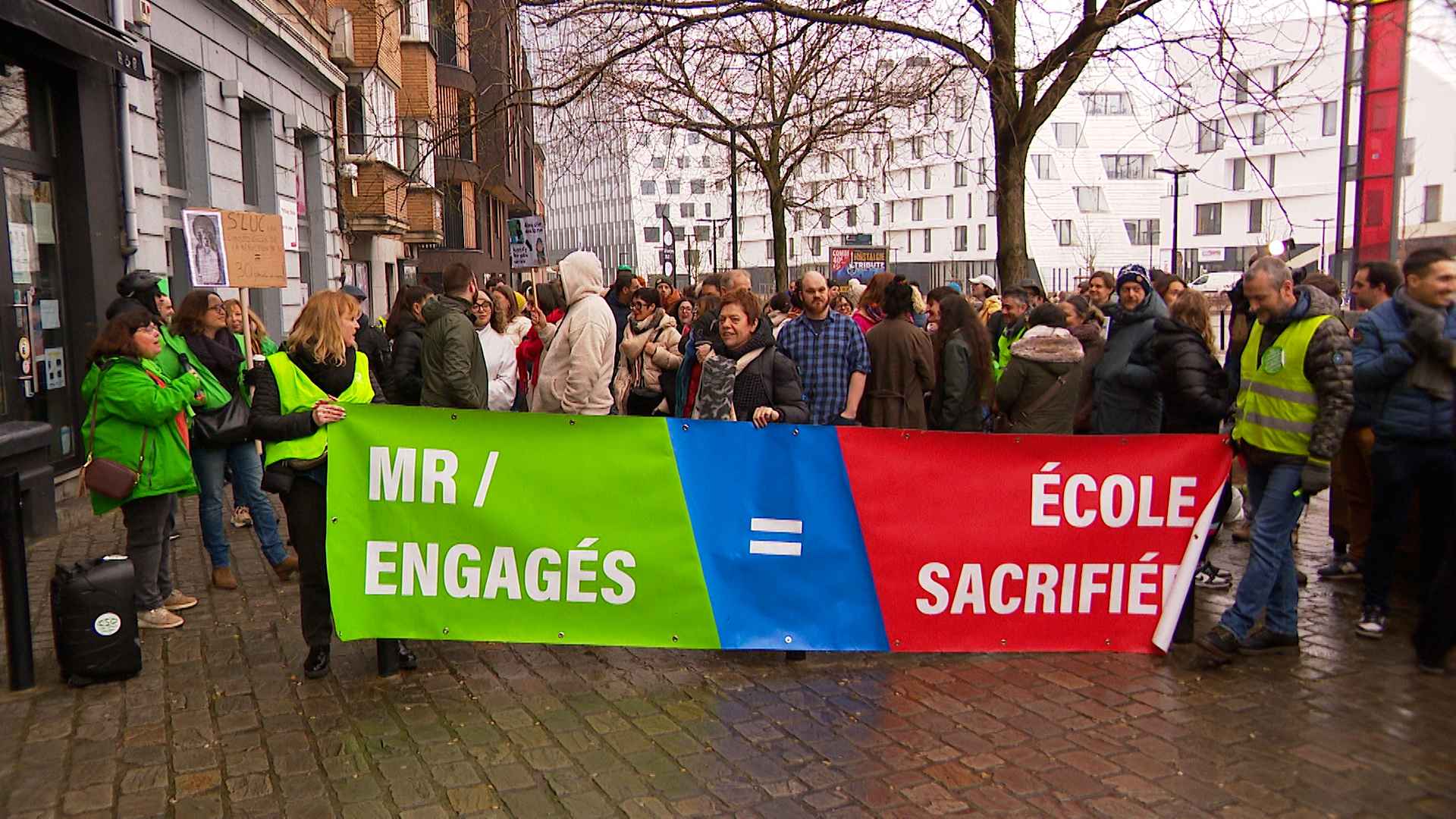 Grogne du monde enseignant: une semaine d'actions tournantes du 7 au 11 avril prochains