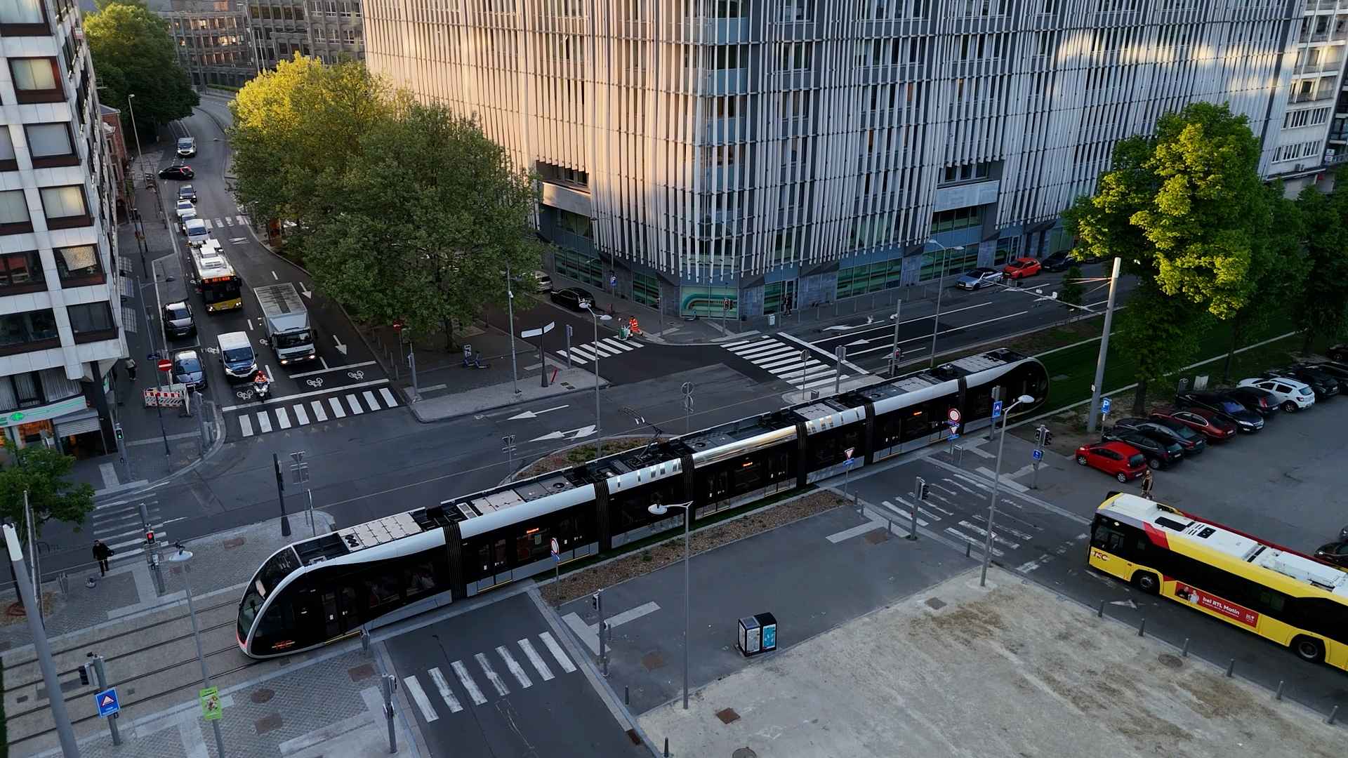 Tram : quelques incidents et retards lors du premier jour