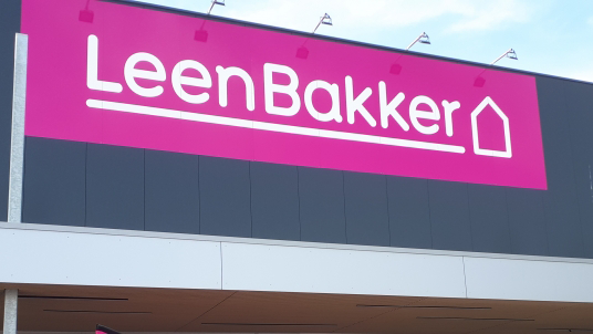 Les magasins Leen Bakker sont mis en vente