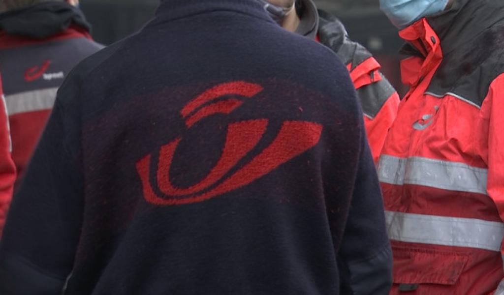 Une nouvelle réunion entre syndicats et direction échoue dimanche soir