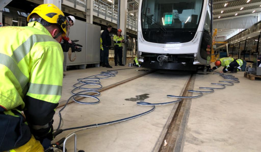 Tram En Commun S6#24 : arbres en lévitation, pompiers et rame symbolique !