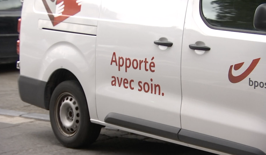 Plusieurs centres de distribution bpost en grève contre la réorganisation des tournées