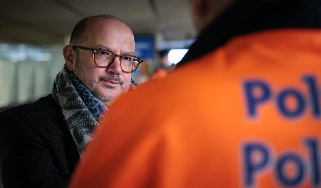 Le ministre de l'Intérieur Bernard Quintin réalise sa première visite wallonne à Waremme
