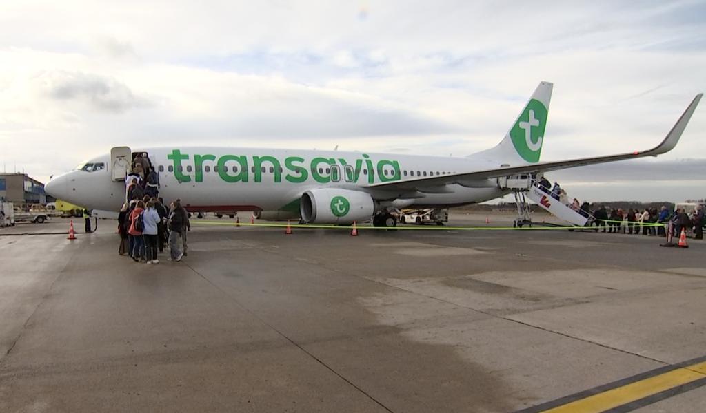 Voyages Léonard troque le car pour l'avion !