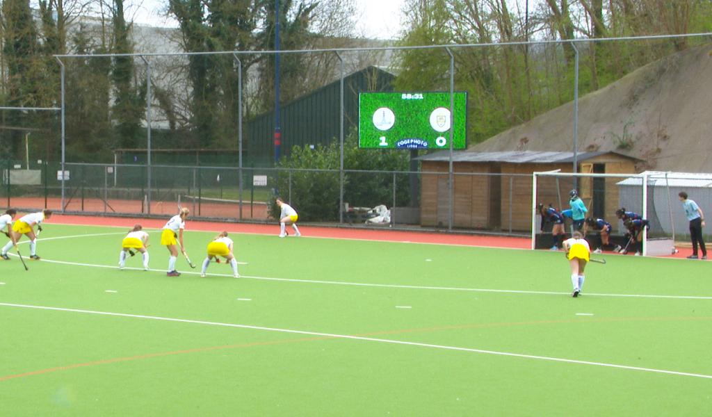 Duel au sommet en hockey dames: l'Old Club recevait Ombrage
