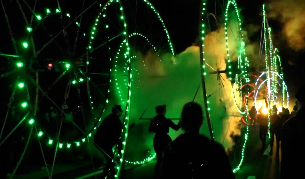 Tram en commun S7#31 : Tram En Fête, la célébration d'un basculement dans la cité