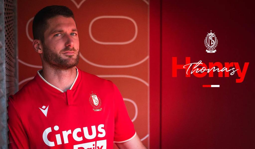 Thomas Henry a signé au Standard