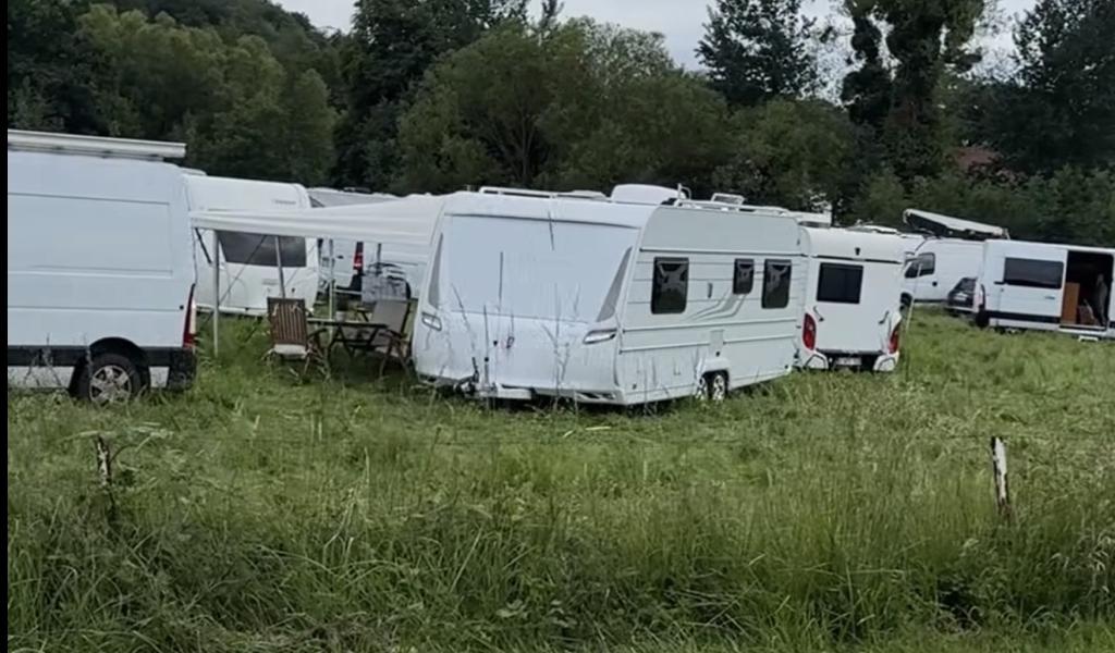Une centaine de caravanes à Fumal