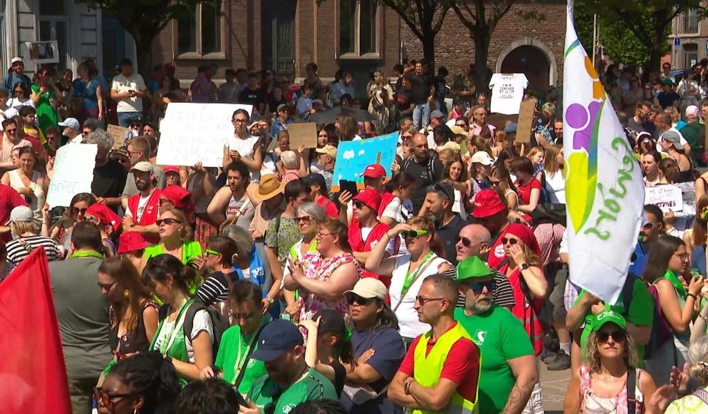 CSC et FGTB appellent à manifester ce mardi à Namur, perturbations à prévoir