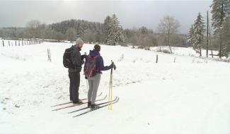deux skieurs en hautes fagnes - ski - 40cm neige