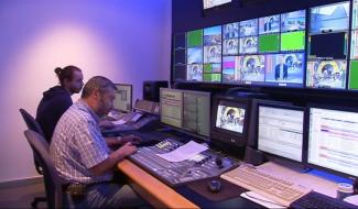 Manu Di Martino et Michel Remacle devant la régie