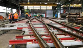 Tram En Commun S3#6 : les aiguillages du tram, fabriqués au Grand-Duché de Luxembourg 