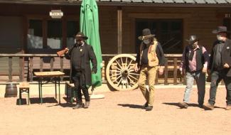 Western City: des Cowboys et des Indiens masqués à Chaudfontaine 