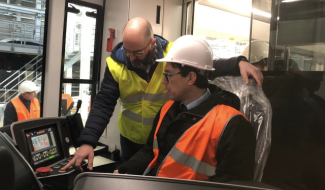 Tram En Commun S5#24 : les conducteurs et le poste de conduite