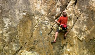 Un Liégeois a créé un guide des spots d'escalade en Wallonie