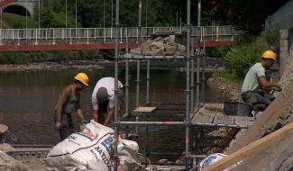 Bien-être au travail: la CSC visite des chantiers