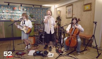 52 on stage : Fake Empire