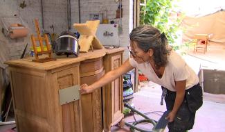 Mauvaise Graine : des meubles rénovés et solidaires