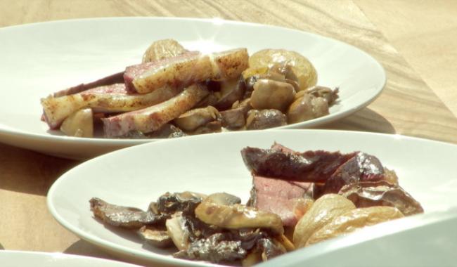Le canard au saké accompagné de ses champignons
