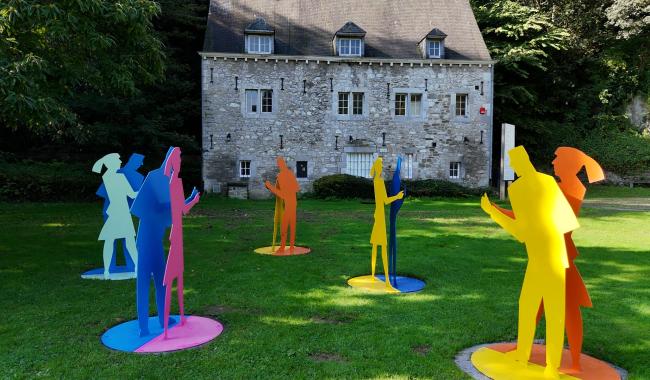 Les danseurs du parc SourceOrama