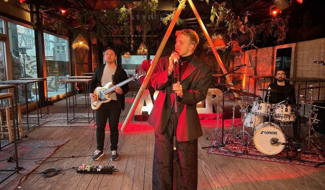 Ca part en Live: Georgie & Aster