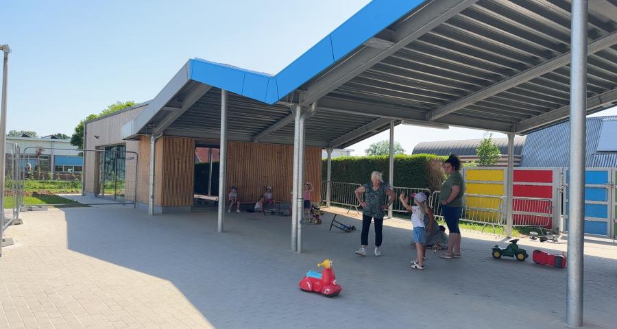 Deux nouvelles classes et deux nouveaux préaux à l'école communale d'Oreye