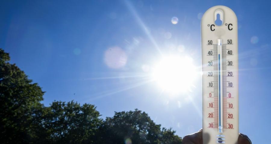 Phase d'avertissement "forte chaleur et pics d'ozone"