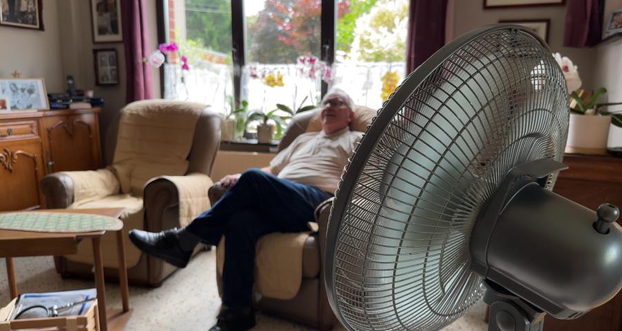 Canicule : un coup de fil qui rassure les aînés