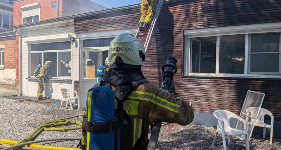 Incendie à l’ASBL Haut Regard à Waremme : « les résidents ont été évacués à temps »