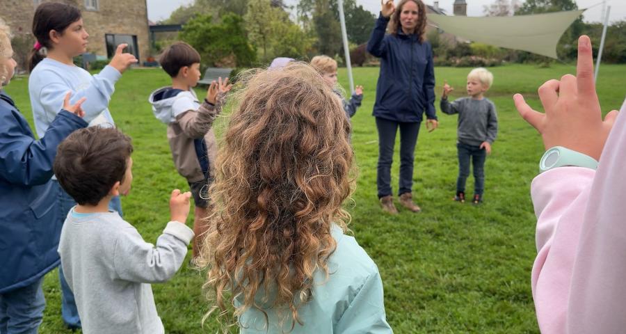 Une école pas comme les autres à Modave : « L’enseignement alternatif est mis à l’honneur chez nous »