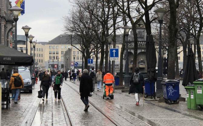 Les Liégeois peu prêts pour le tram. Inquiétant et normal à la fois