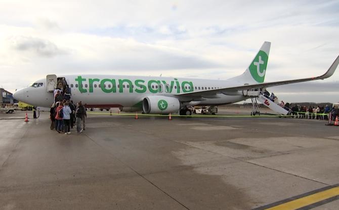 Voyages Léonard troque le car pour l'avion !