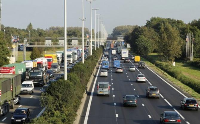 Les routes d'Anvers à Liège considérées comme prioritaires pour le transport militaire