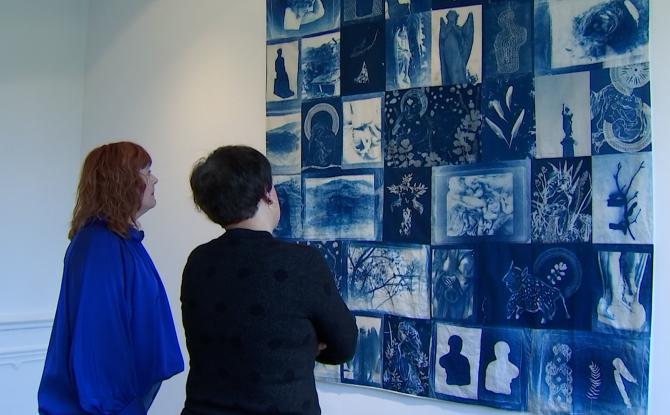 "Abrazarse" : le Colectivo Primas Hermanas expose à la Châtaigneraie