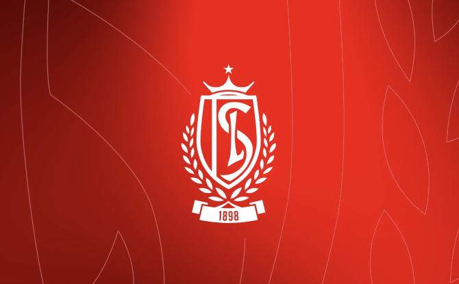 Vente du Standard à son CEO