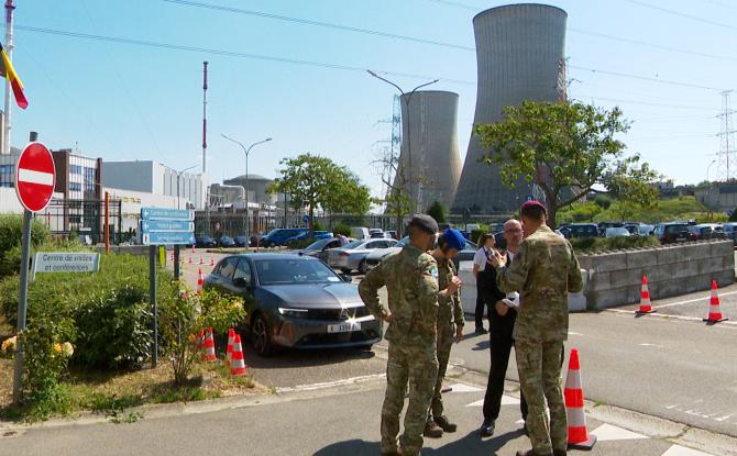 Les militaires de retour à la centrale de Tihange