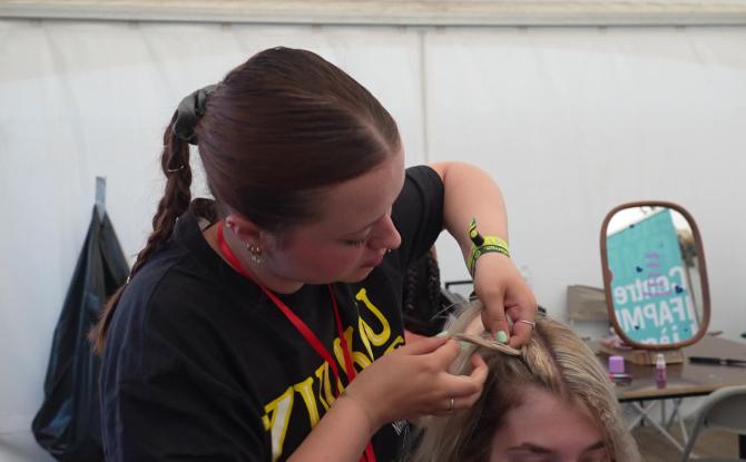 Les Ardentes, stage grandeur nature pour des étudiants